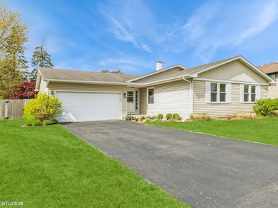 3730 Whispering Trails Dr, Hoffman Estates, IL, 60192