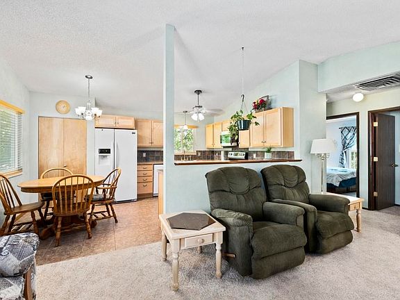 5th image of 2897 Jean Ln