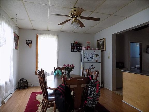2nd image of 410 Eau Claire St