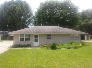5445 Sand Ridge Rd, Morris, IL 60450