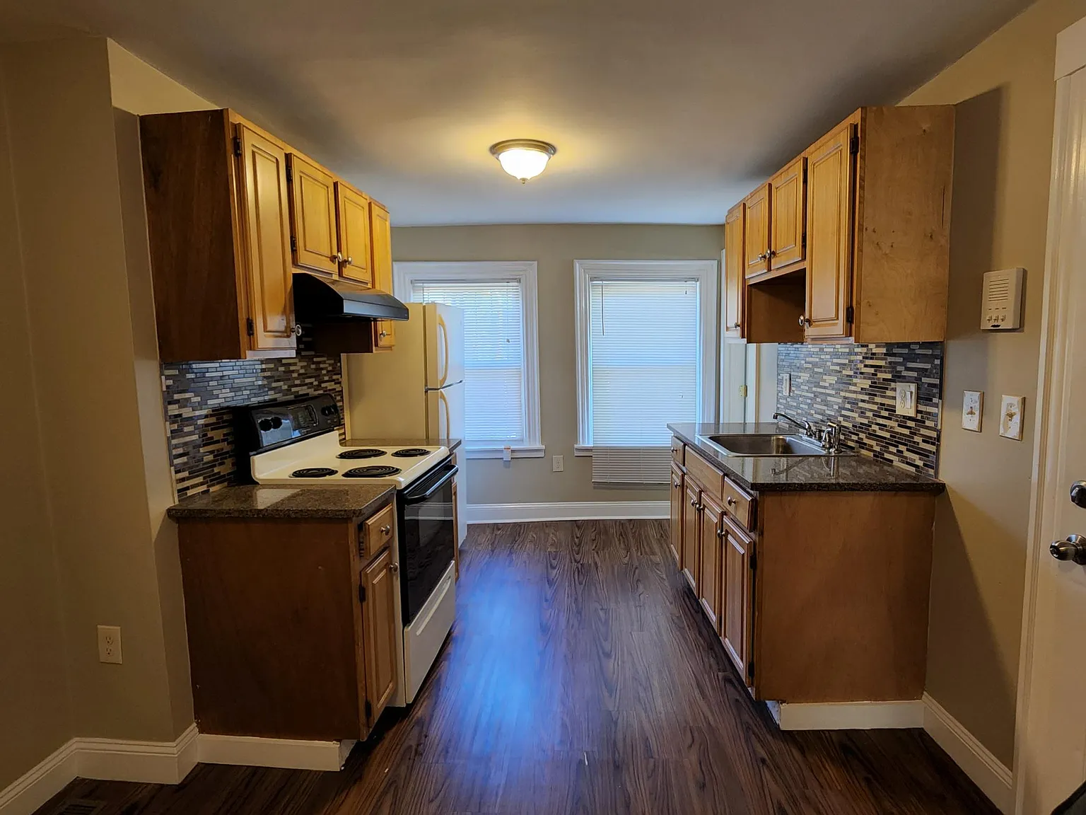 1 bed, $1,800 — Photo 4