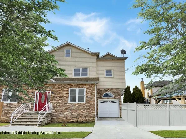 51 Hett Ave, Staten Island, NY 10306