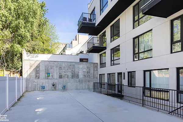 Rented by Brown Harris Stevens | media 21