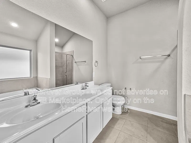 4 bed, 2.0 bath, 1683 sqft, $1,645 — Photo 3