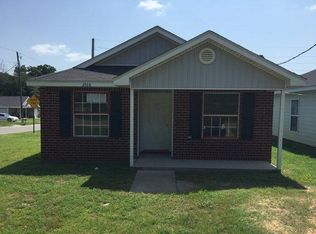 2568 N D St, Pensacola, FL 32501