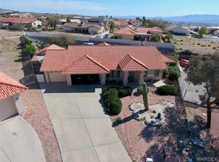 813 Sunburst Pl, Bullhead City, AZ 86429