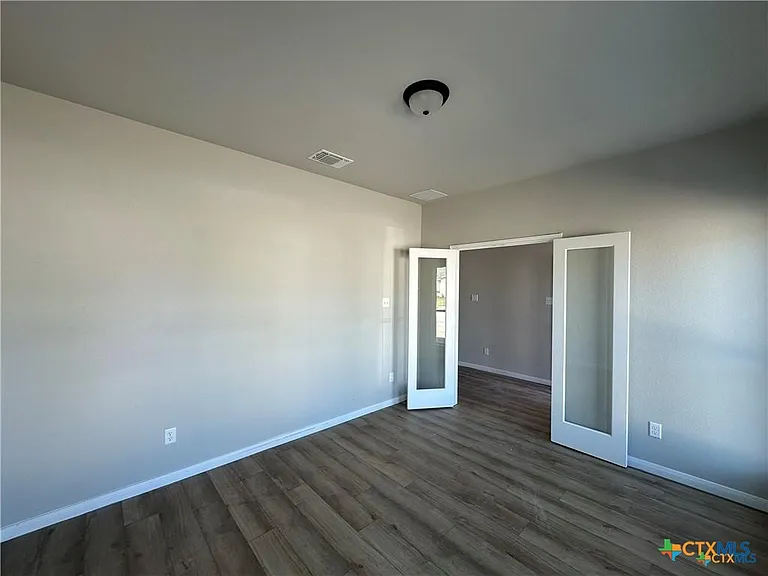 1814 Horatio St — Photo 9