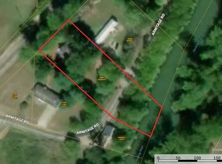 8836 Armitage Rd, Athens, OH 45701