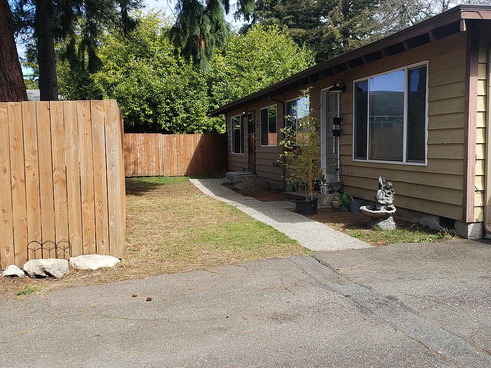 1st image of 18532 Midvale Ave N
