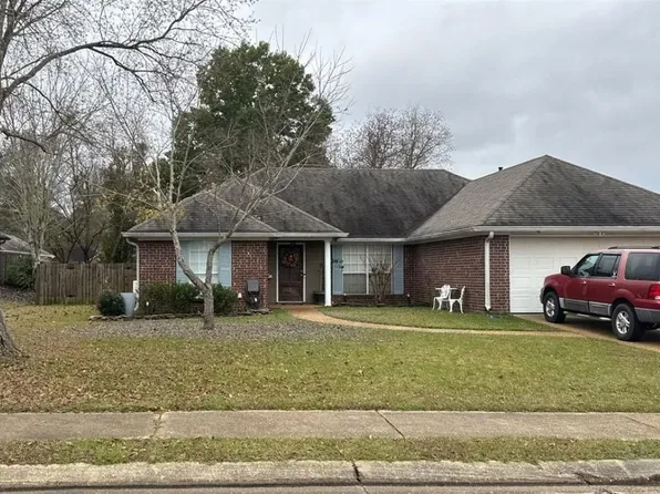 2006 Cross Point Cv, Brandon, MS 39042
