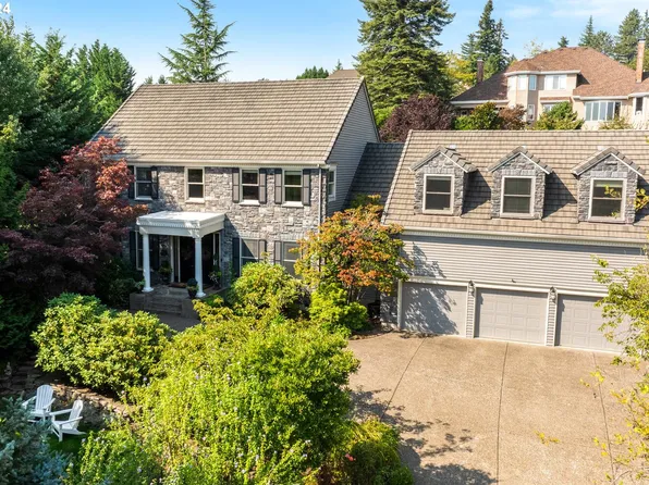 2881 Beacon Hill Dr, West Linn, OR 97068