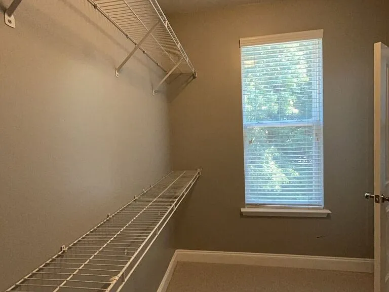 5963 Brookside Oak Cir — Photo 32