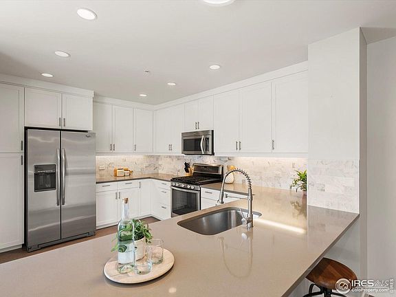 4th image of 3301 Arapahoe Ave #415