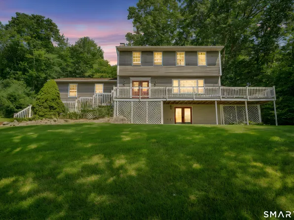 241 Upper Pattagansett Road, East Lyme, CT 06333