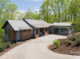 26 Hickory Top Ln, Asheville, NC 28805