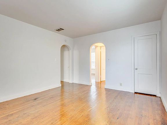 3rd image of 2430 Military St #3