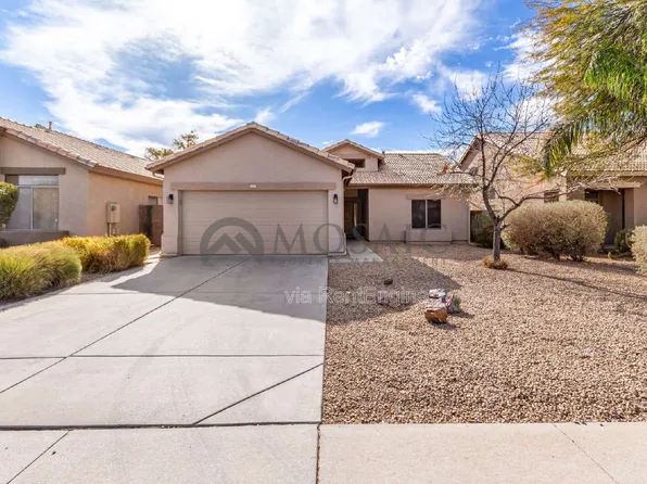 1567 E Black Diamond Dr, Gilbert, AZ 85296