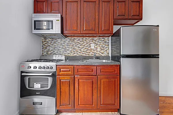 Rented by Compass | media 15