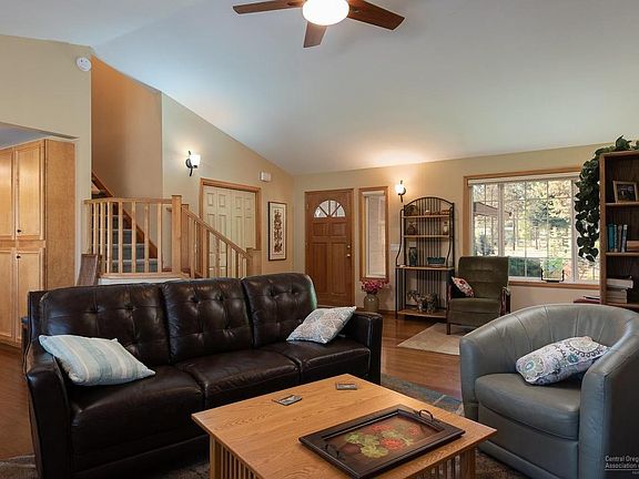 2nd image of 55955 Wood Duck Dr