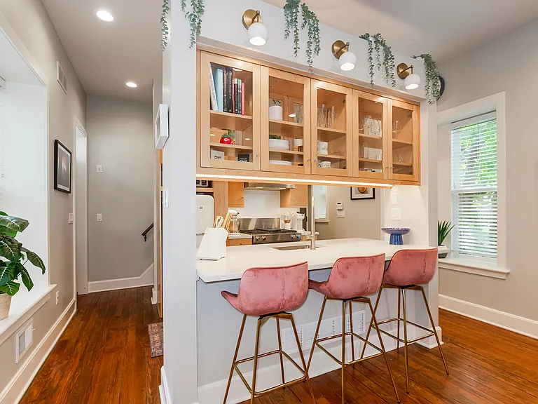 1617 Madison Ave — Photo 6