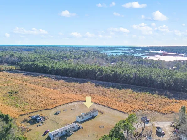 1361 Fletcher Hewett Road SW, Shallotte, NC 28470