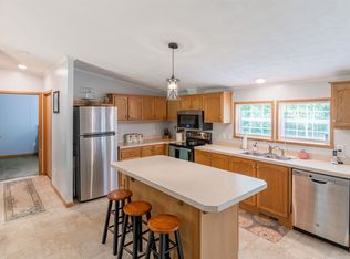 2528 Lime Kiln Rd, North Haverhill, NH 03774