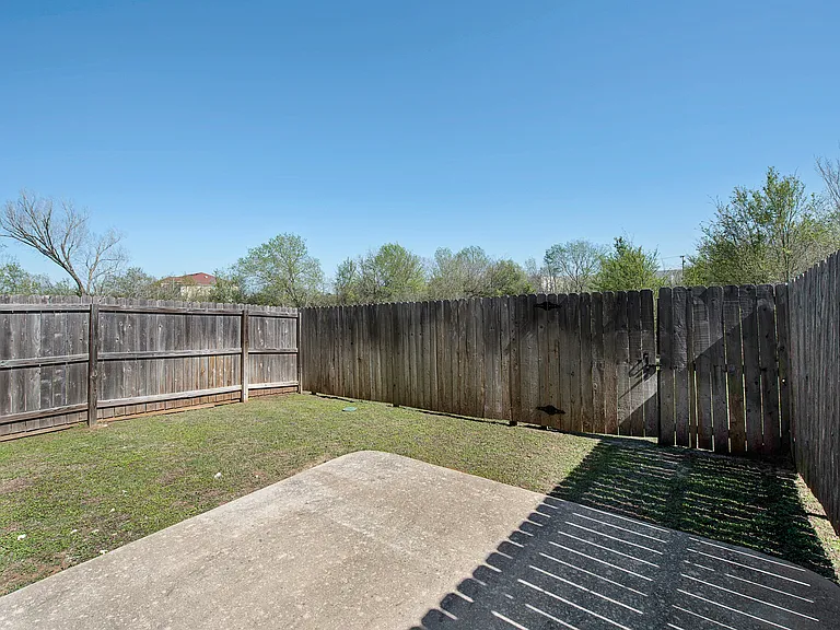 534 Forest Dr — Photo 15