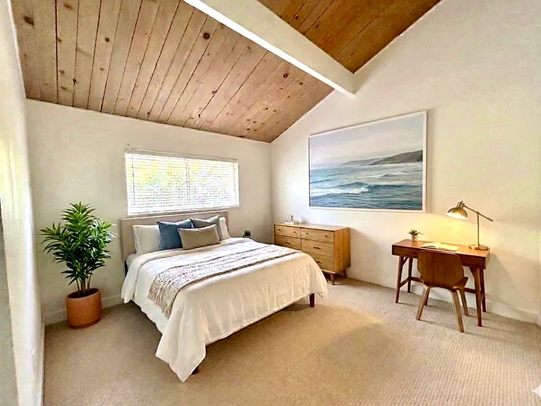 9 Jade Ct — Photo 17