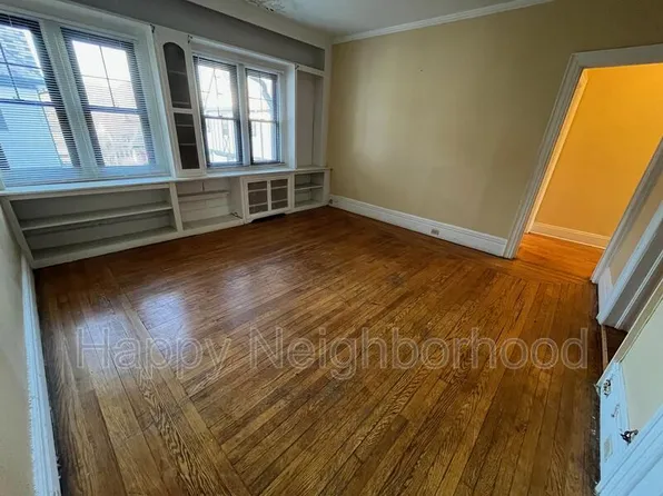 130 Bradley Ave, Meriden, CT