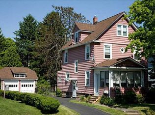 121 Kansas St, Rochester, NY 14609