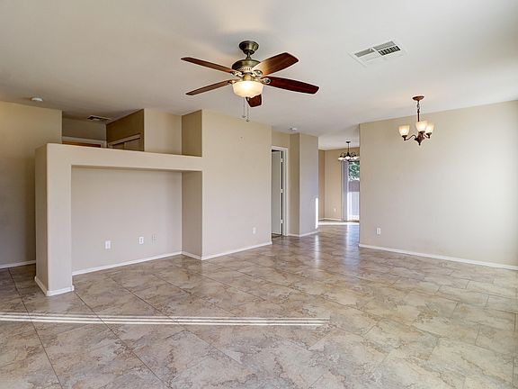 4th image of 16677 W Sandra Ln