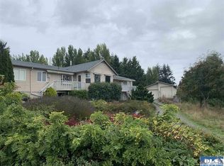 210 Simpson Rd, Sequim, WA 98382