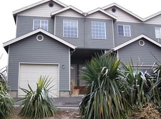 2358 NE Ocker Dr APT 4, Bend, OR 97701