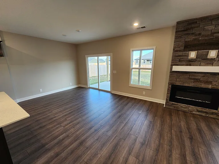 219 Donegal Dr — Photo 11