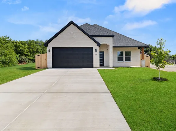 4406 Baylor St, Fort Worth, TX 76119