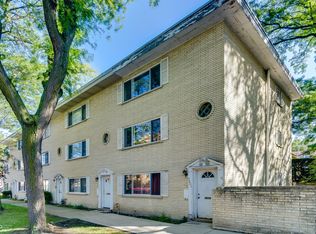 7301 N Hamilton Ave, Chicago, IL 60645