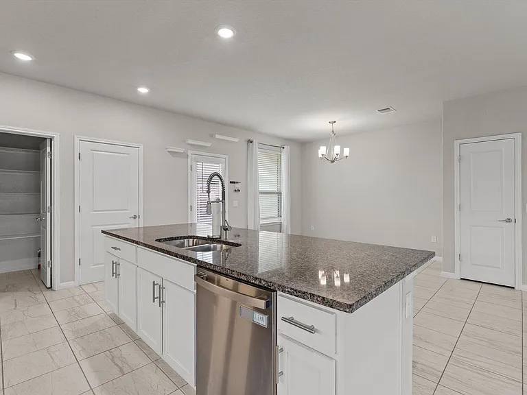 8809A Whitter Dr — Photo 11