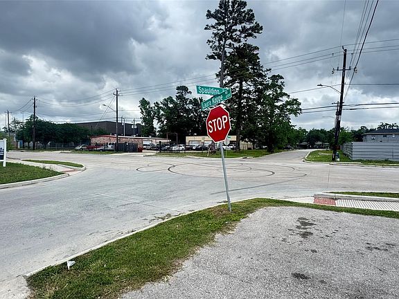 5th image of 6513 Laura Koppe Rd