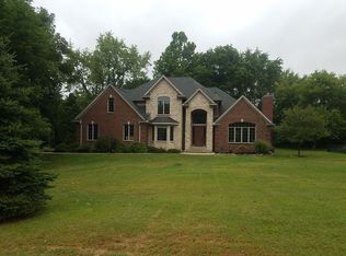 2524 Whitmore Lake Rd, Ann Arbor, MI 48105