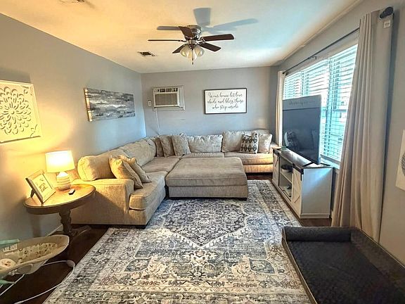 2nd image of 213 Holly Dr