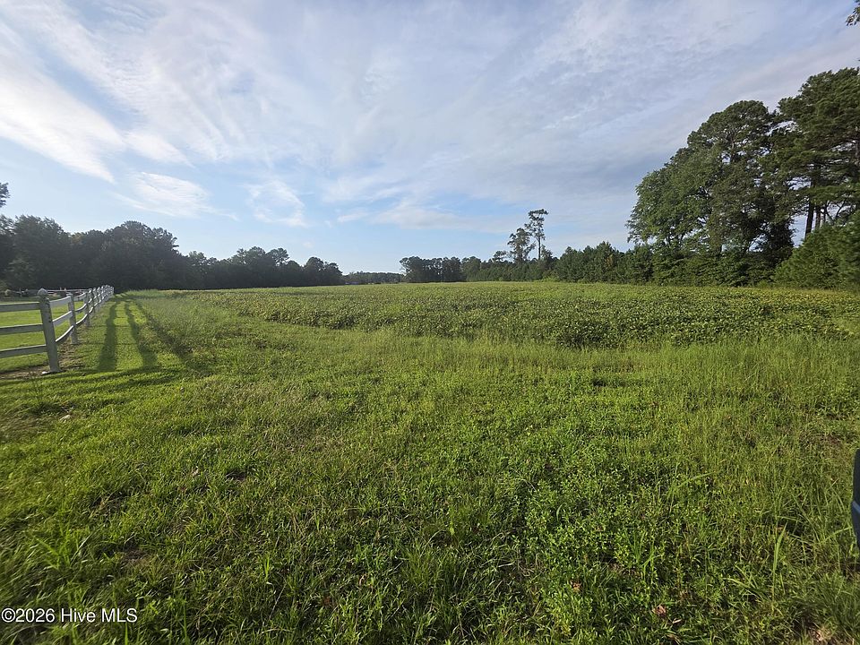 2nd image of 927 Clarendon Chadbourn Road