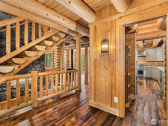 4th image of 3888 Camas Creek Rd