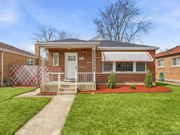 12806 S Laflin St, Calumet Park, IL 60827