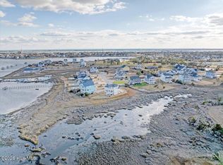 1206 Pinnacle Ct, Morehead City, NC 28557