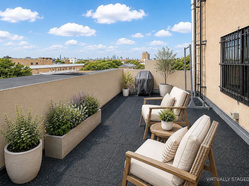2nd image of 431 Wilson Ave #4RR