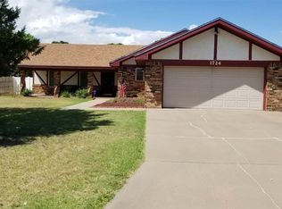 1724 Arcineiga Dr, Clovis, NM 88101