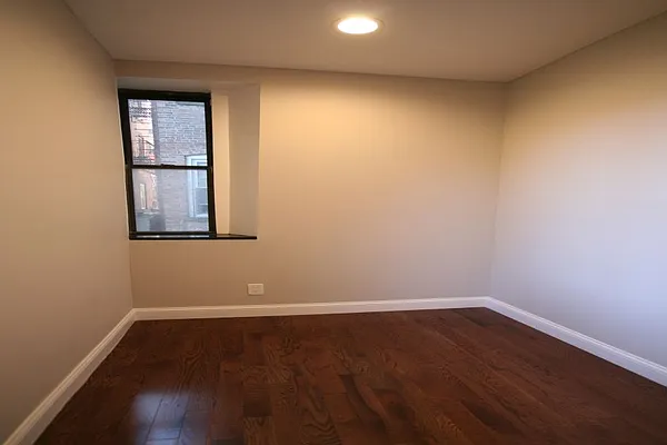 Rented by REAL New York | media 26