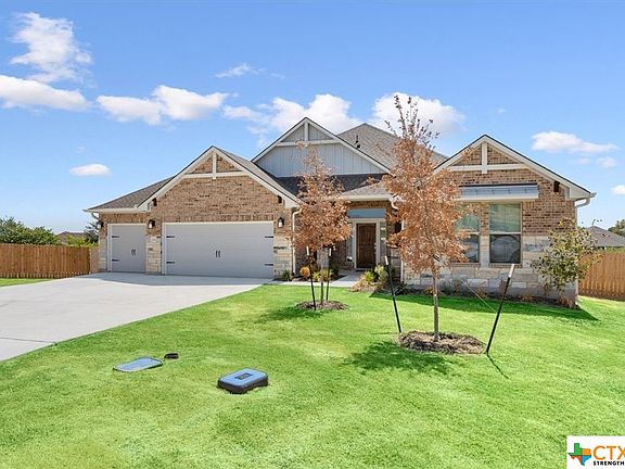 3rd image of 1559 Mountain Crest Cv