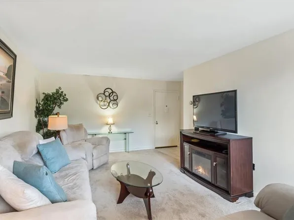 1 Lakeview Drive #3N, Peekskill, NY 10566