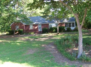 205 College St W, Bethune, SC 29009